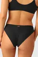 BRUNOTTI NELL BIKINI BOTTOM