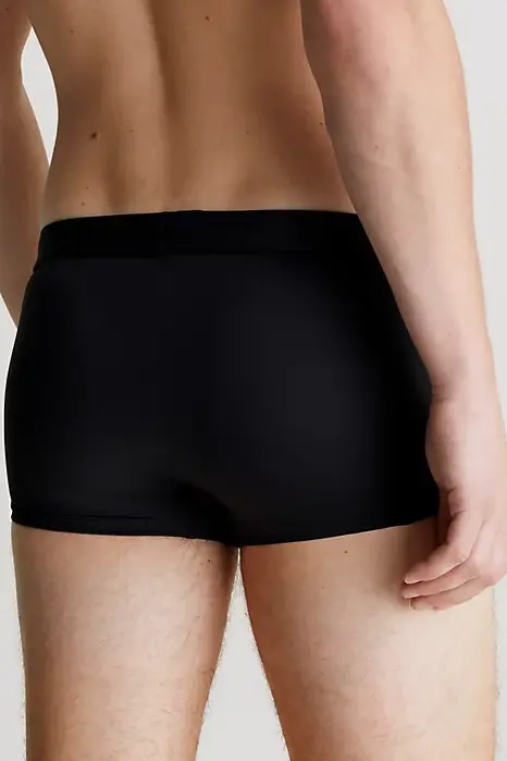 CALVIN KLEIN TRUNK