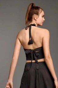 ICONIQUE TESS CROPPED TOP
