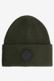 NIKKIE ROUND PATCH BEANIE