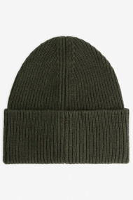 NIKKIE ROUND PATCH BEANIE