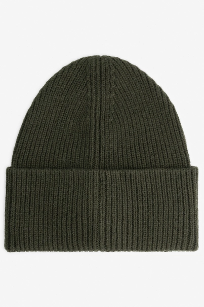 NIKKIE ROUND PATCH BEANIE