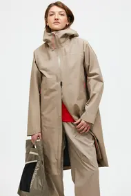 PEAK PERFORMANCE W FROST DOWN HYBRID HOOD