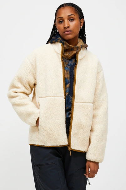 PEAK PERFORMANCE W SOLID PILE JACKET