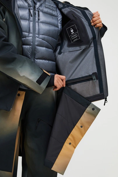 PEAK PERFORMANCE W TRAILBLAZER 3L JACKET