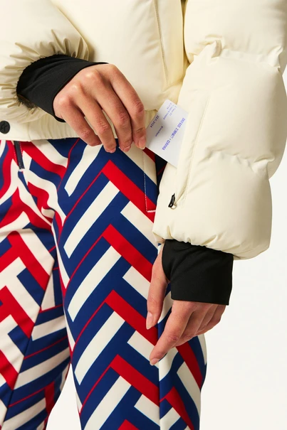 PERFECT MOMENT MOMENTS SKI JACKET