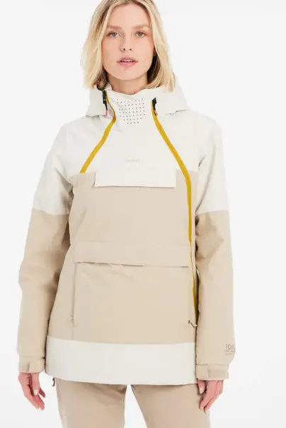 PROTEST DITSY SNOWJACKET