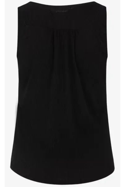 PROTEST FIELDS SINGLET
