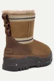 UGG W CLASSIC MINI TRAILGAZER