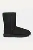 UGG W CLASSIC SHORT II