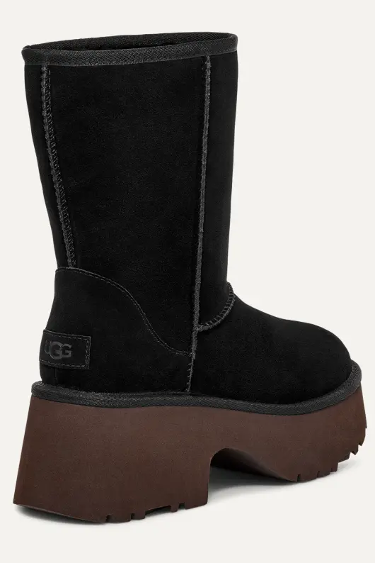 UGG W CLASSIC SHORT NEW HEIGHTS
