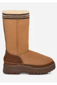 UGG W CLASSIC TALL TRAILGAZER