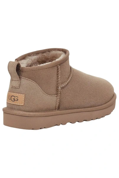 UGG W CLASSIC ULTRA MINI